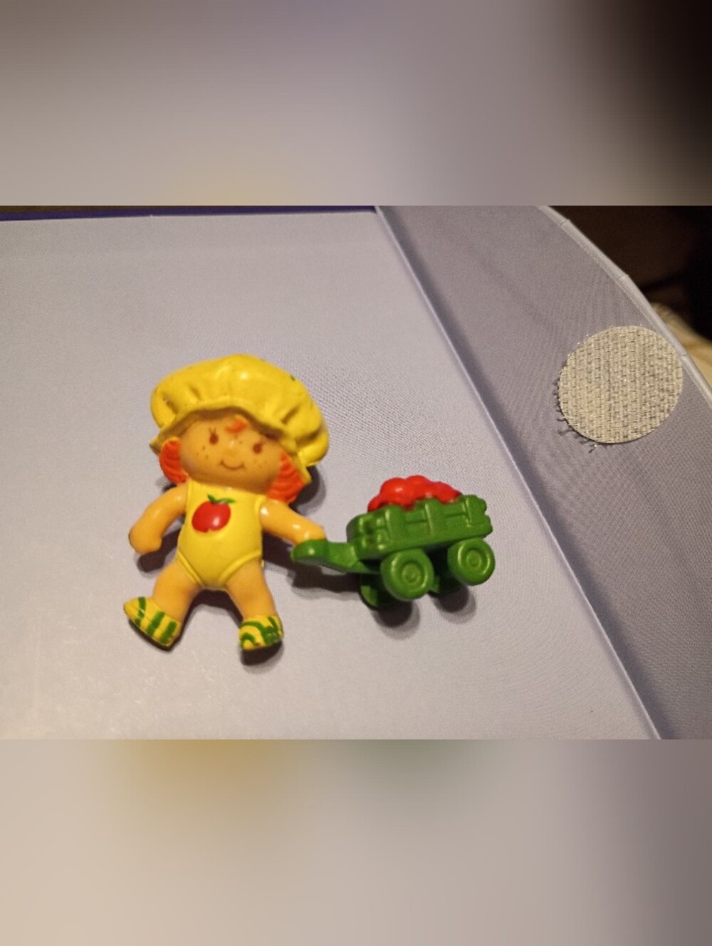 Vintage Apple Dumplin And Strawberry Shortcake Mini Figures